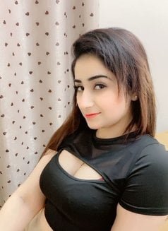 VIP call Girls in Bandra, Mumbai