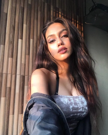 Streetseva escort agency in Dadar VIP Call Girls Dadar Escorts